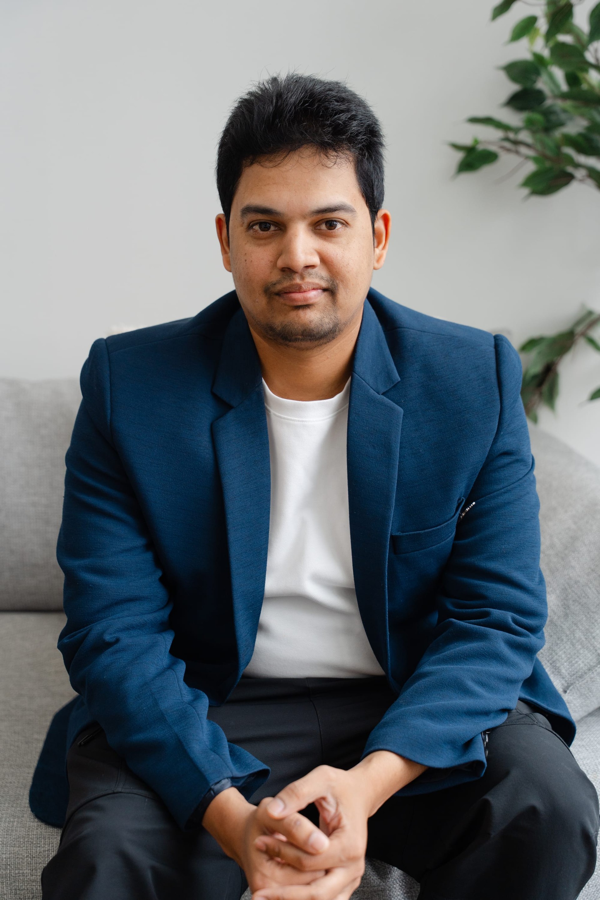 Zee — Founder of Novéra